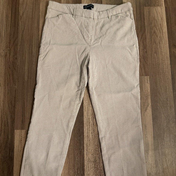Cynthia Rowley's women's dress pants, size 10. - Picture 1 of 4